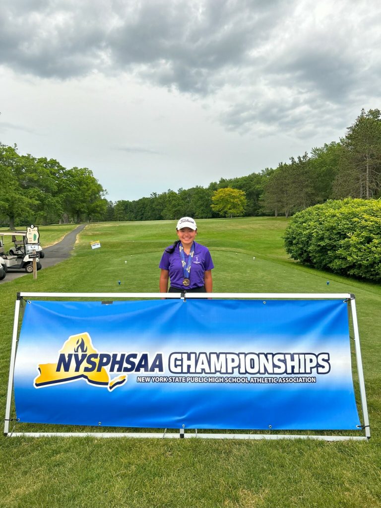 Freshman golfer from Manhasset to compete against the best of the best Freshman golfer from Manhasset to compete against the best of the best