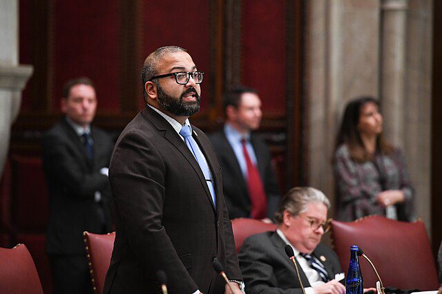 State Sen. Kevin Thomas running for Congress