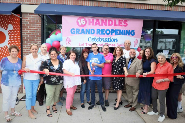 DeSena celebrates grand reopening of 16 Handles in Port Washington