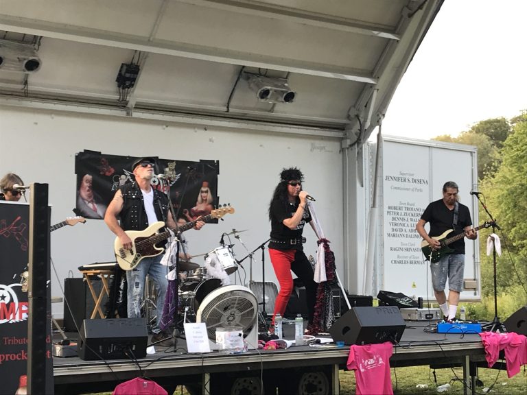 Aerosmith tribute band Pump rocks Gerry Park in concert hosted by Roslyn Chamber of Commerce