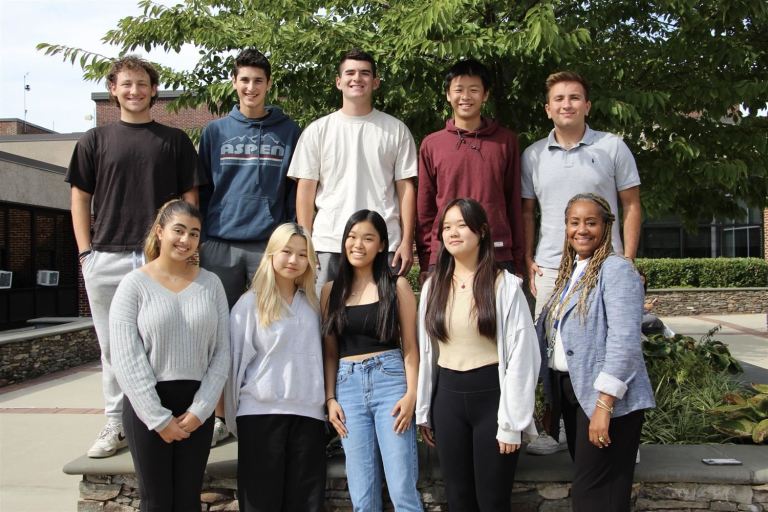 Nine Roslyn High School seniors named semifinalists in 2024 National Merit Scholarship Competition