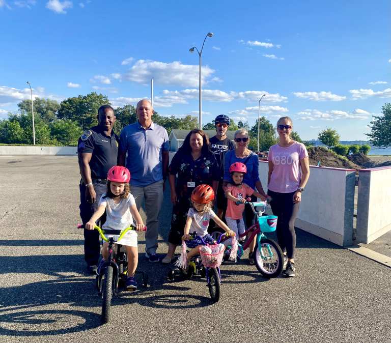 Council Member Dalimonte, Port Washington Police Department, and Bicycle Playground host Bicycle Rodeo and Helmet Safety event