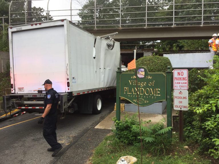 Plandome LIRR overpass unscathed after box truck becomes stuck Plandome LIRR overpass unscathed after box truck becomes stuck