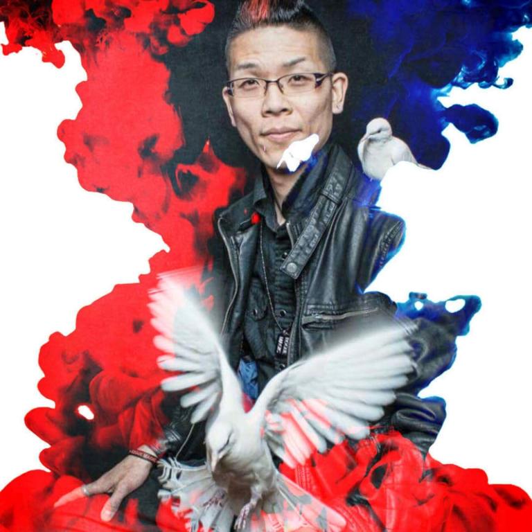 Rogue brings magic and mentalism to the Great Neck Library Rogue brings magic and mentalism to the Great Neck Library