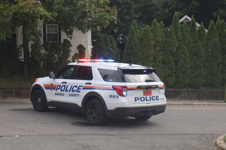 Two minors arrested in Chabad of Great Neck burglary Two minors arrested in Chabad of Great Neck burglary