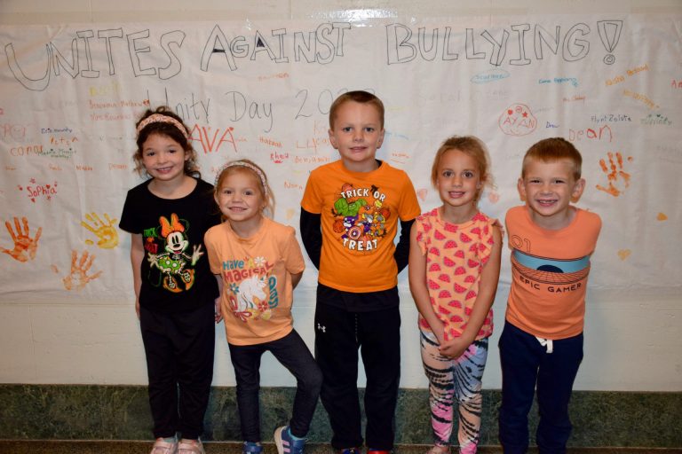 Floral Park-Bellerose School honors Unity Day