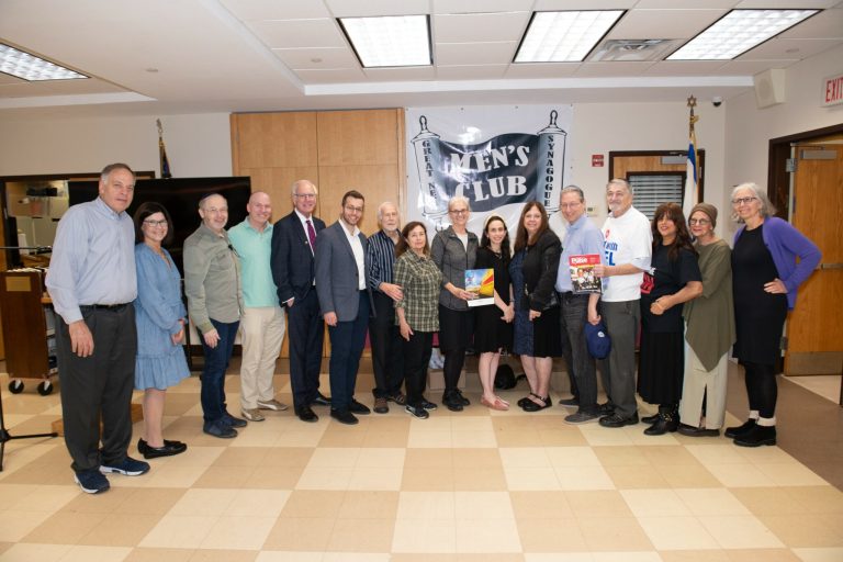 Men’s club and the sisterhood of the Great Neck Synagogue raises over $200K to sponsor a medical intensive care unit ambulance, intensive care medi-cycle motorcycle