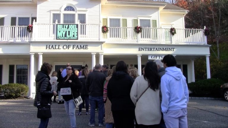 Billy Joel exhibit at Long Island Music and Entertainment Hall of Fame now open