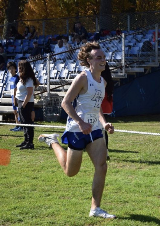 Ice cream and hard work lead Port Washington cross country to county title