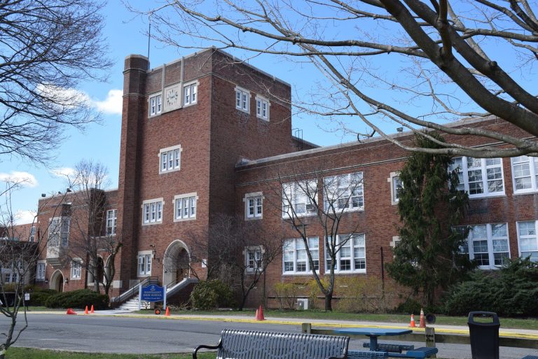 Manhasset Secondary School earns spot on College Board’s AP Honor Roll Manhasset Secondary School earns spot on College Board’s AP Honor Roll