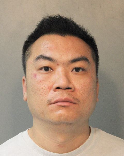 Brooklyn man upset over being fired charged with assault, burglary in Manhasset Hills Brooklyn man upset over being fired charged with assault, burglary in Manhasset Hills