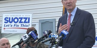 Tom Suozzi