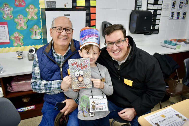 Manhasset first graders showcase reading skills at bagels and books event Manhasset first graders showcase reading skills at bagels and books event