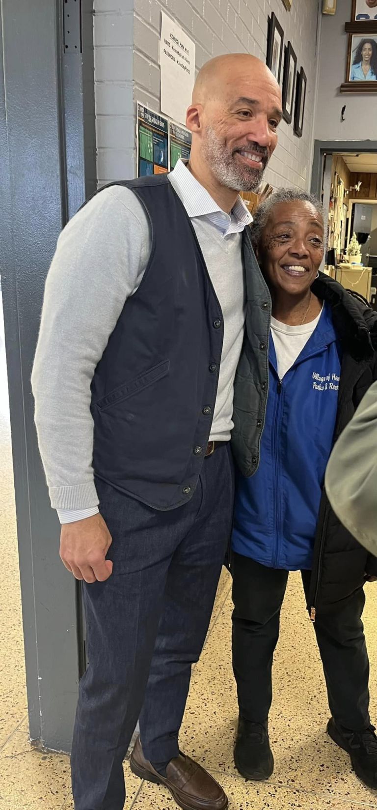 Legislator Davis celebrates legacy of Arthur Morrison during inaugural Basketball Classic at Hempstead’s Kennedy Park