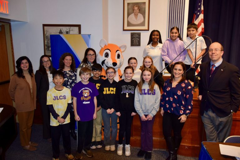 School store presents at Floral Park-Bellerose January board meeting School store presents at Floral Park-Bellerose January board meeting
