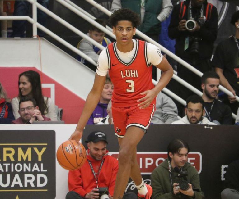 LI Lutheran boys basketball travels the country in search of hoops glory