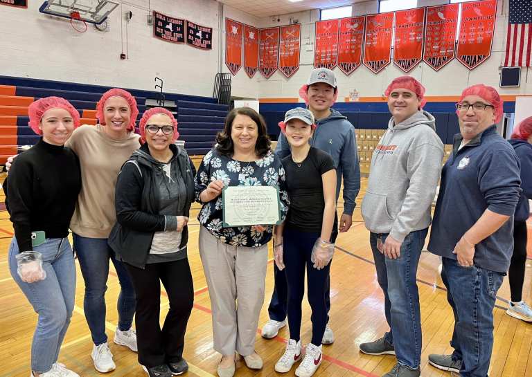 Town officials volunteer with Manhasset School District’s Million Meal Project