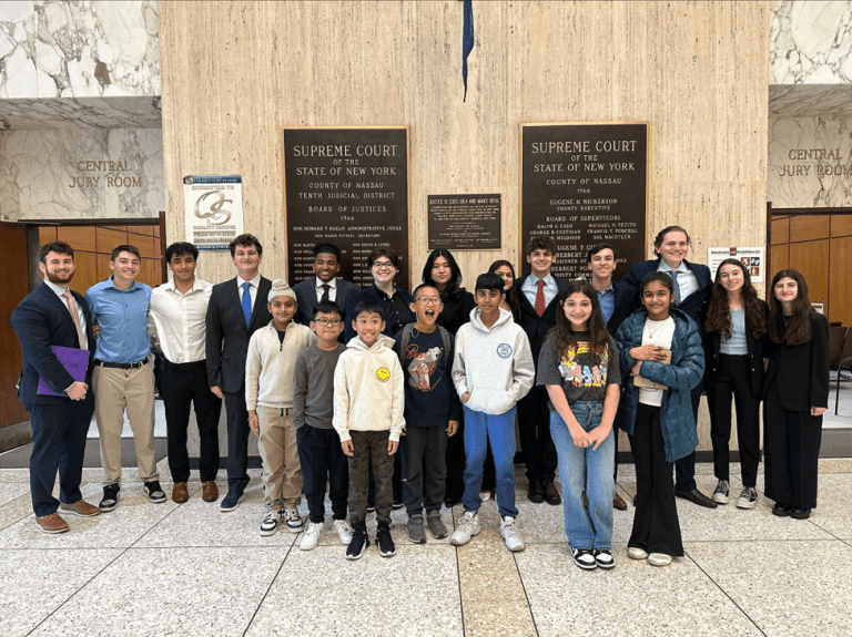 Roslyn High School mock trial team advances to Nassau County semifinals