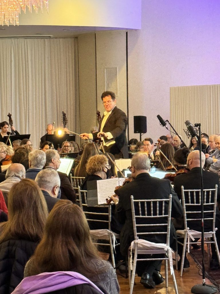 Massapequa Philharmonic performs interactive InsideOut Concert at Temple Emanuel