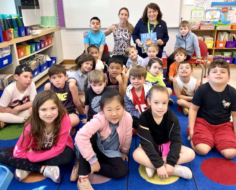 North Hempstead Town Councilmember Dalimonte reads to students at Salem Elementary School