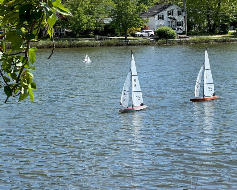 Cow Neck Peninsula Historical Society and Mill Pond Model Yacht Club meet