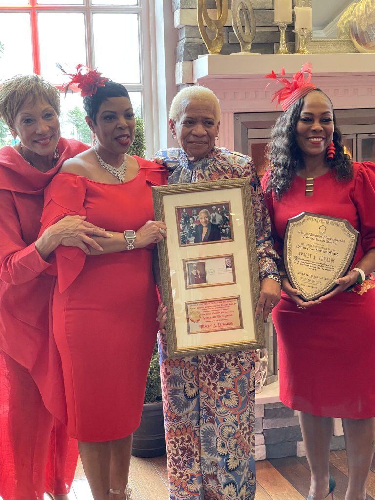 Sands exec receives award at Central Nassau Club Annual Founders Day Celebration