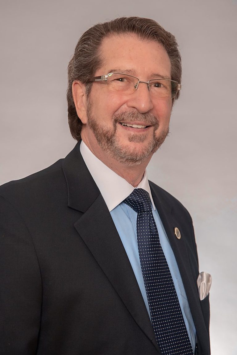 Lou Panacciulli, Mineola Chamber of Commerce, President Lou Panacciulli, Mineola Chamber of Commerce, President