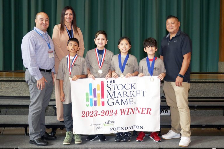 Saddle Rock students win stock market game