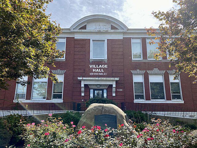 New Hyde Park tables bid for new community center until next meeting New Hyde Park tables bid for new community center until next meeting