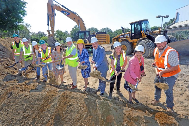 Officials announce reconstruction of Tully Park parking lot