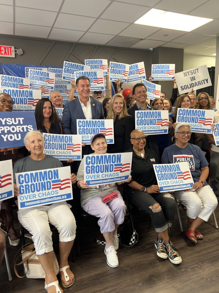 Democratic candidates pledge for ‘common ground over chaos’ Democratic candidates pledge for ‘common ground over chaos’