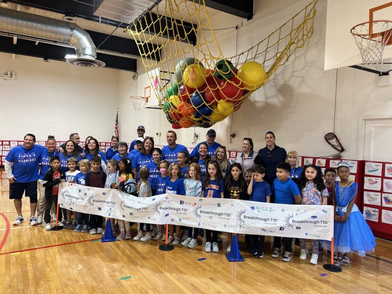 Mineola learners walk for a cure for type 1 diabetes Mineola learners walk for a cure for type 1 diabetes