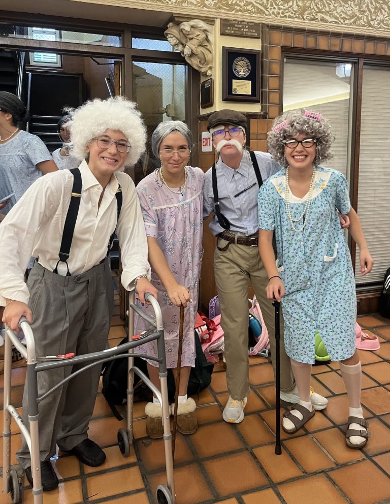 Manhasset students show off pride and creativity during Spirit Week Manhasset students show off pride and creativity during Spirit Week